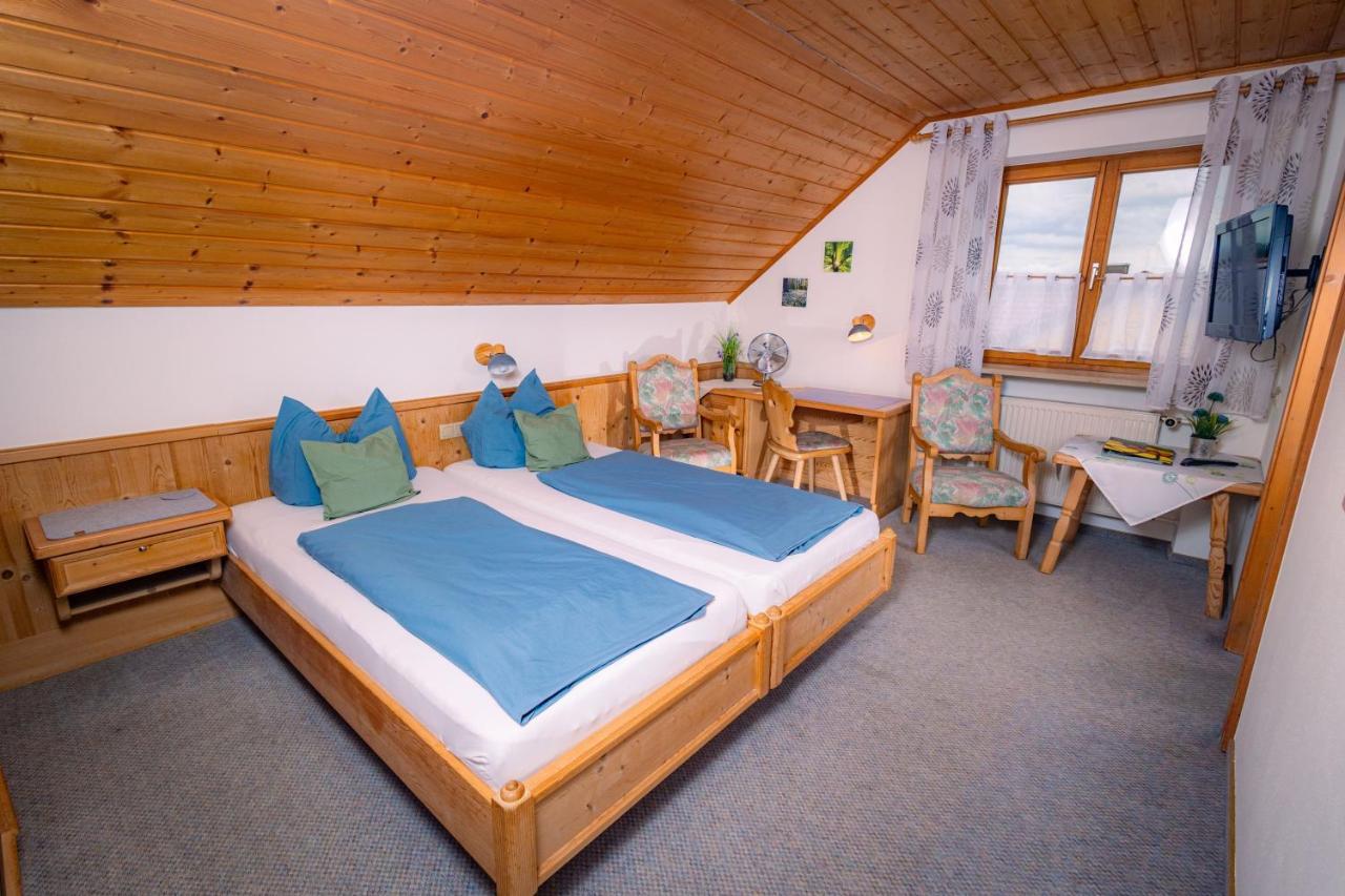 Gasthof Schneiderwirt, Kipfenberg Ot Hirnstetten Номер фото